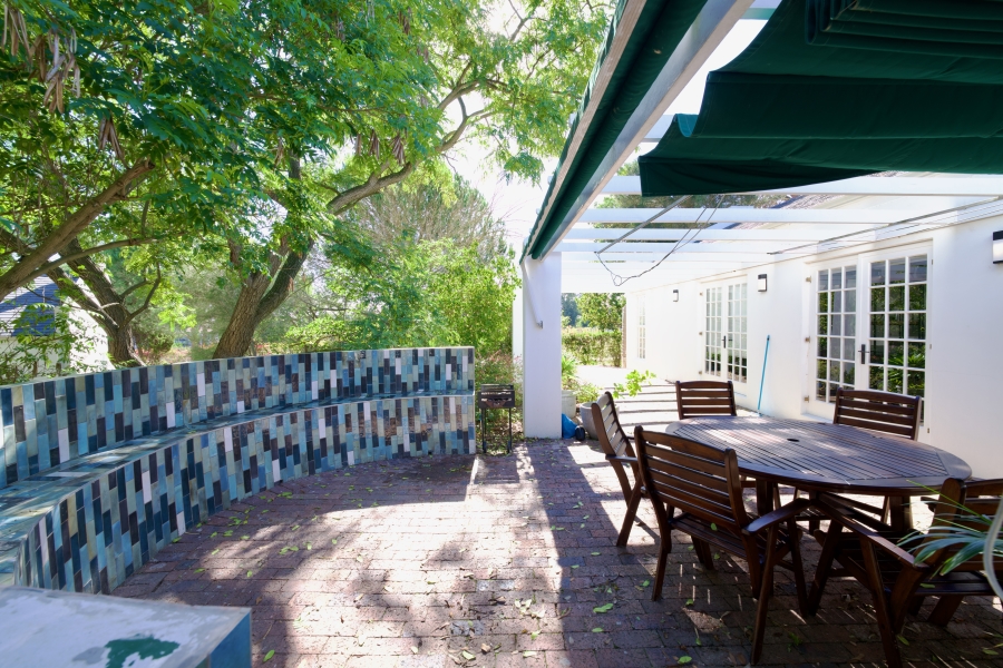 2 Bedroom Property for Sale in Zevenwacht Farm Village Western Cape